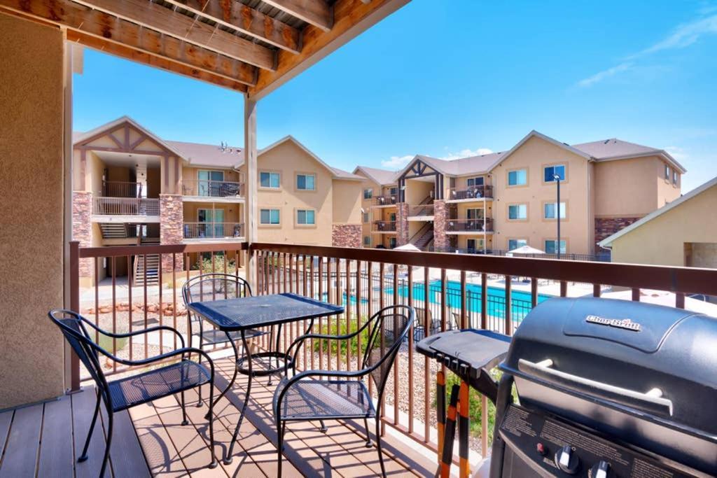5D New Redcliff Condo, Pool & Hot Tub موآب المظهر الخارجي الصورة